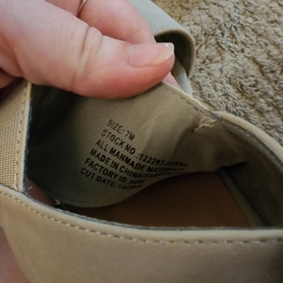 Maurices Women's Cream Sandals - Picture 5 of 5